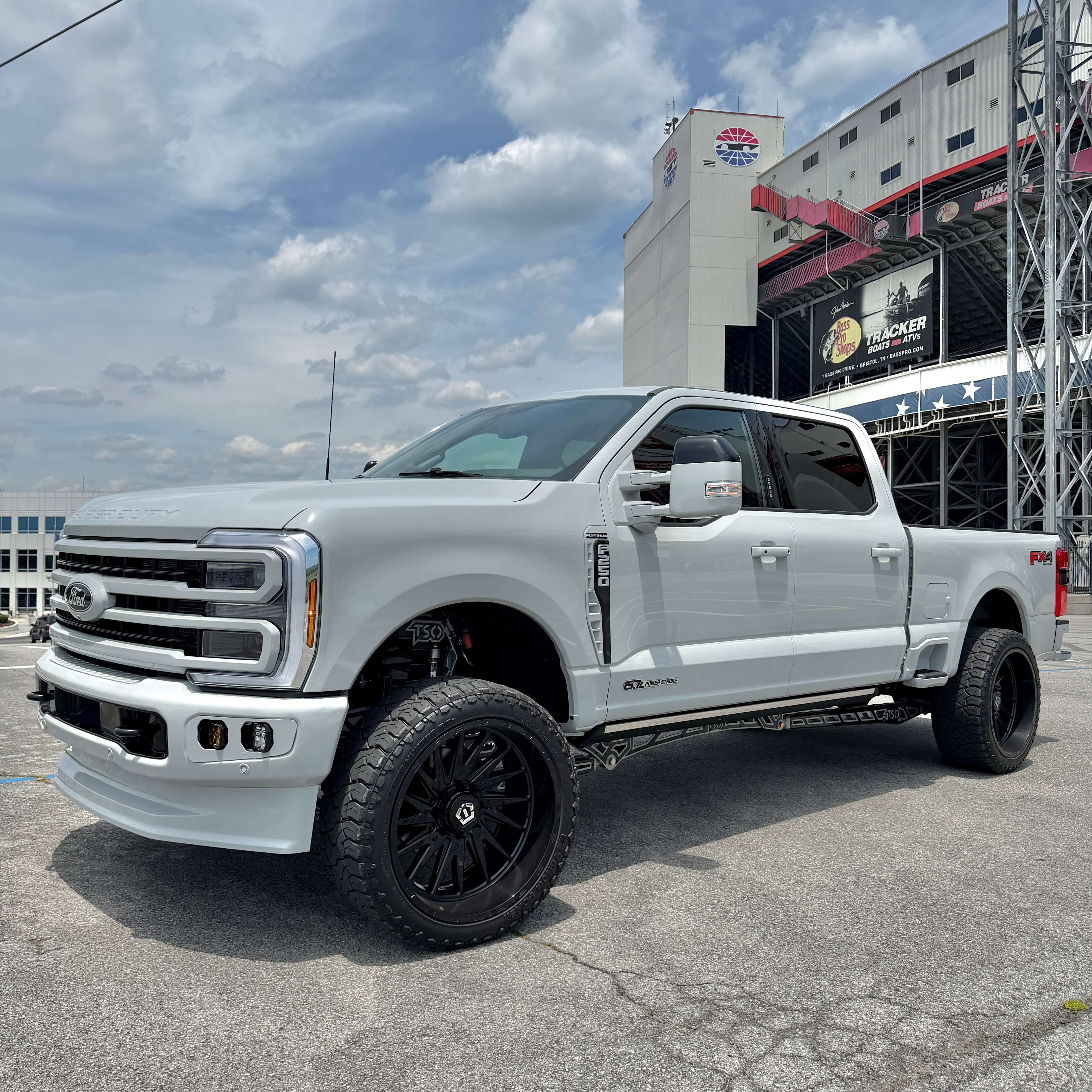 2023+ Ford Super Duty 4 Link Kit