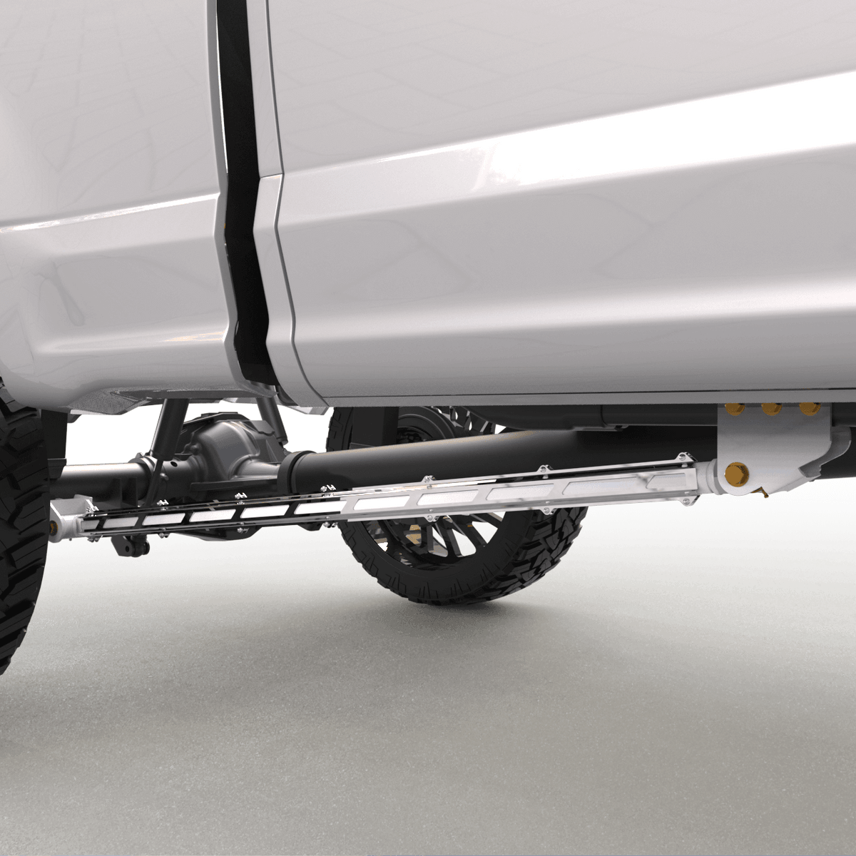 Ram 2500 with TSO Tube Traction Bars on a 6 inch lift