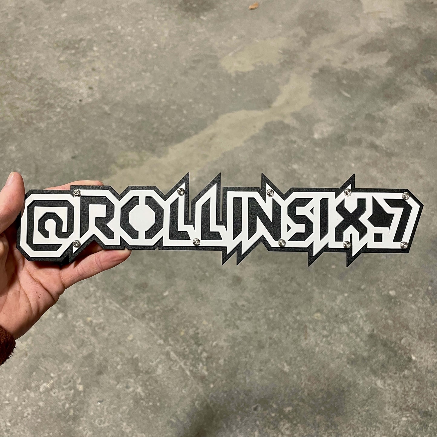 Social Media Emblems Offer